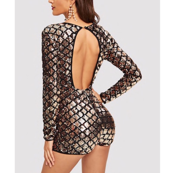 RESERVED NOT FOR SALE NEW Sequin V-Neck Backless Romper - Picture 3 of 5